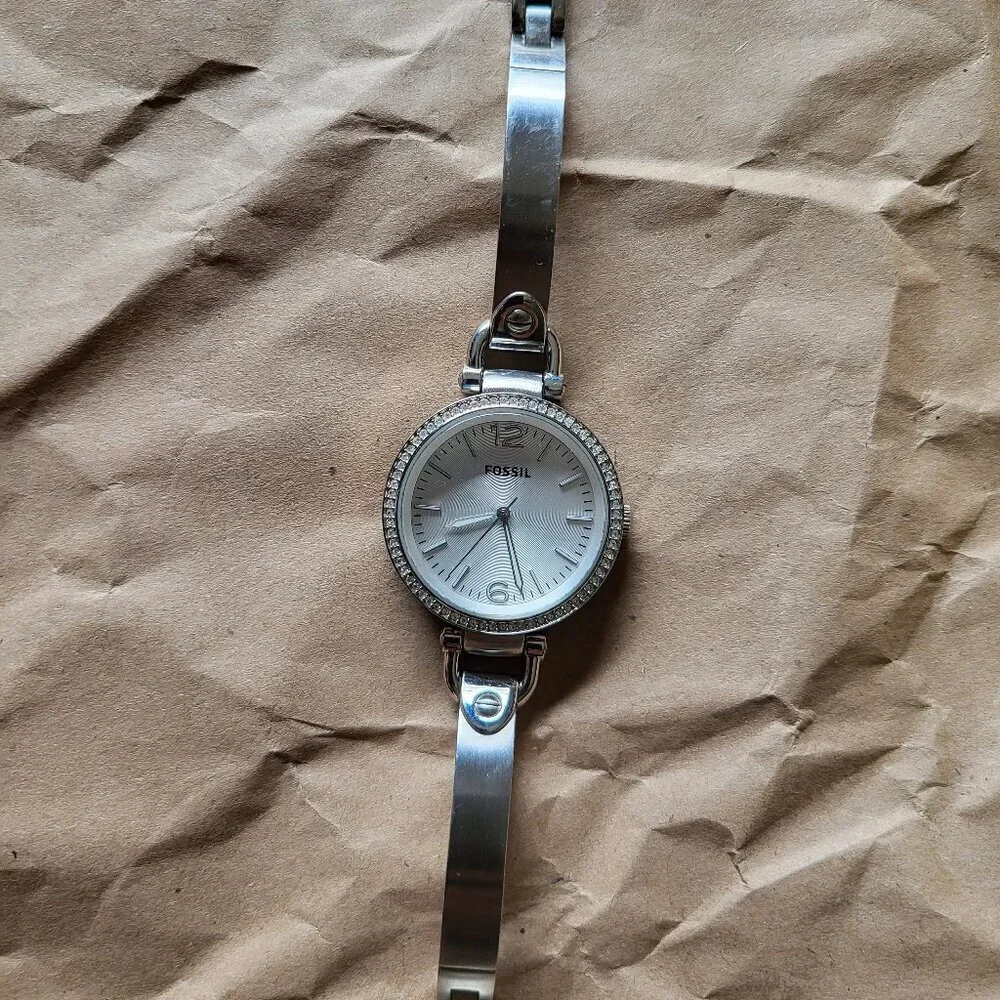 WOMANS FOSSIL WATCH